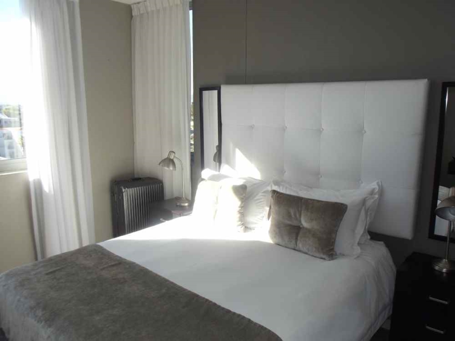 2 Bedroom Property for Sale in Bloubergstrand Western Cape